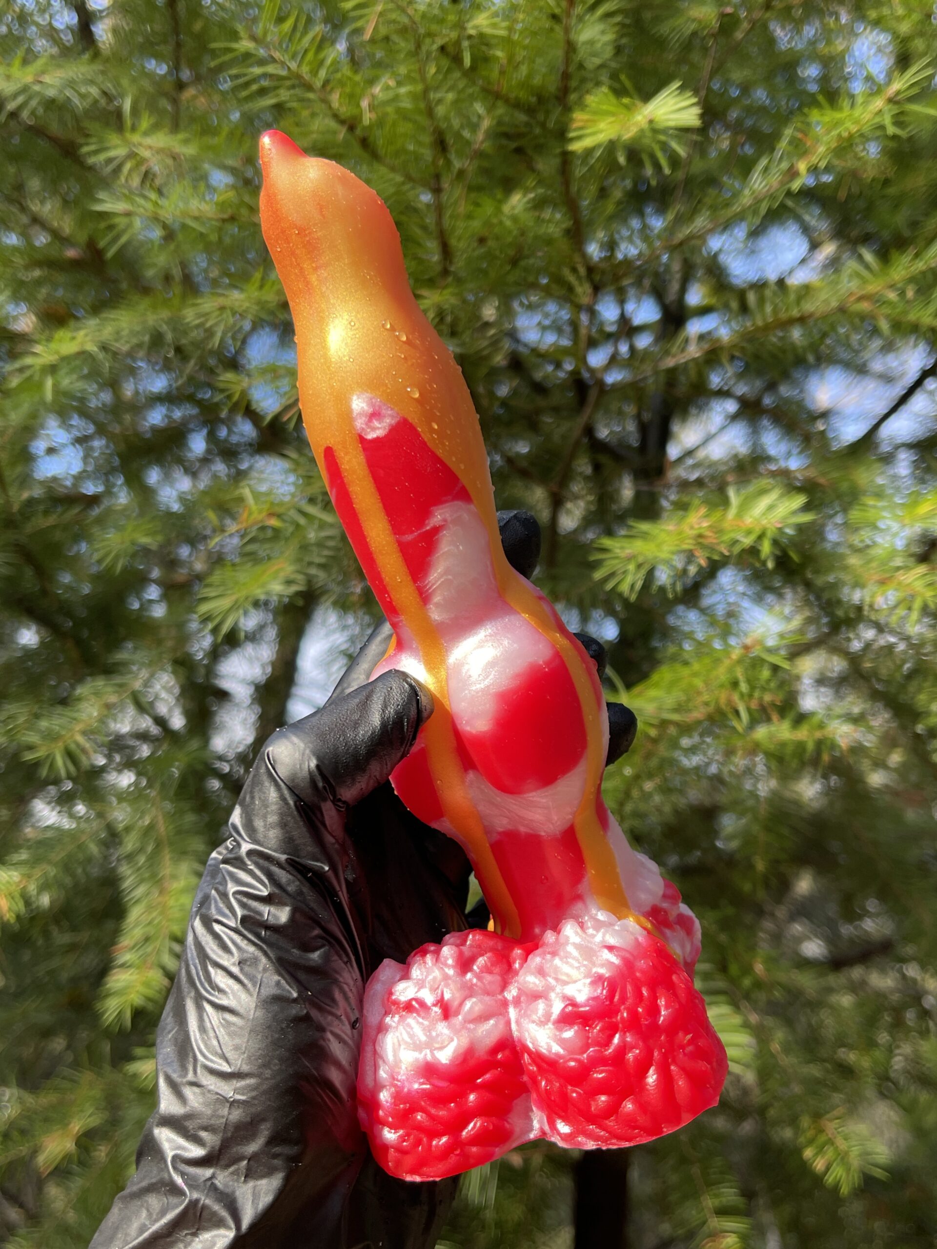 Dog Lucky 8 inch 00-50 shore medium firmness color CHRISTMAS CANDY FLOP - Image 4