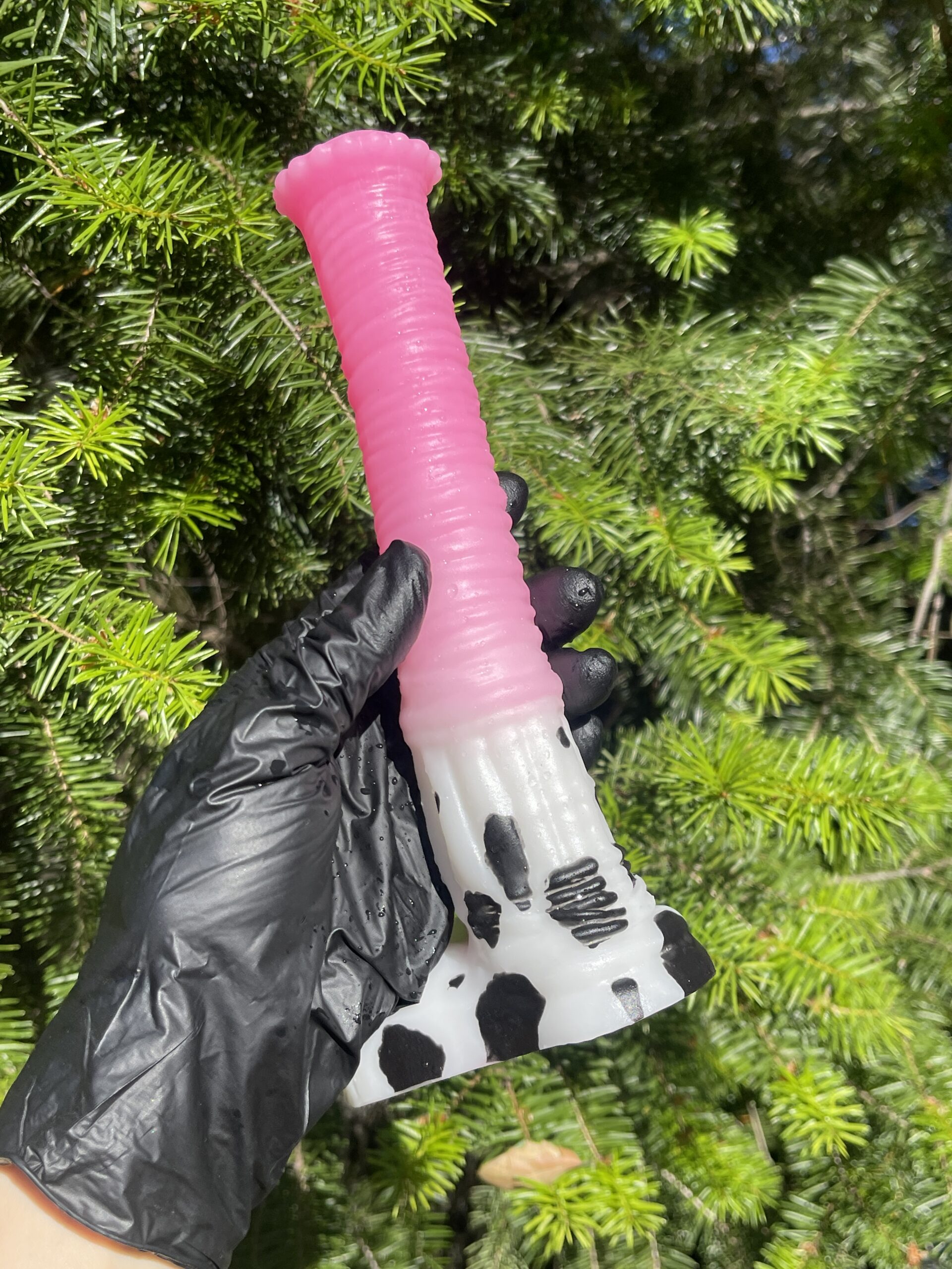Horse Amur 9 inch 00-50 shore medium firmness color PINK COW FLOP - Image 4