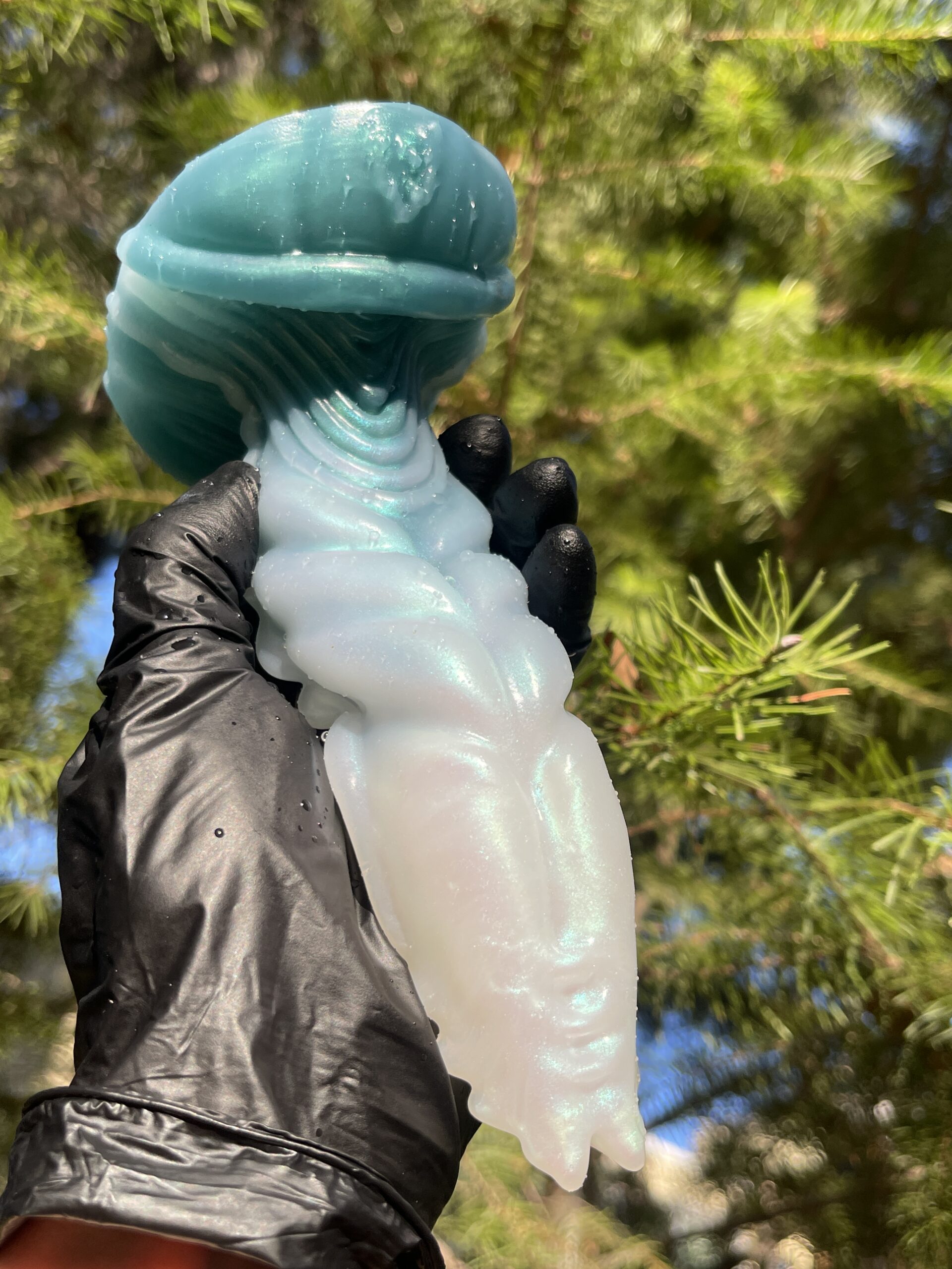 Dragon Dreamong size 7" 00-50 shore medium firmness with GLOW - Image 5