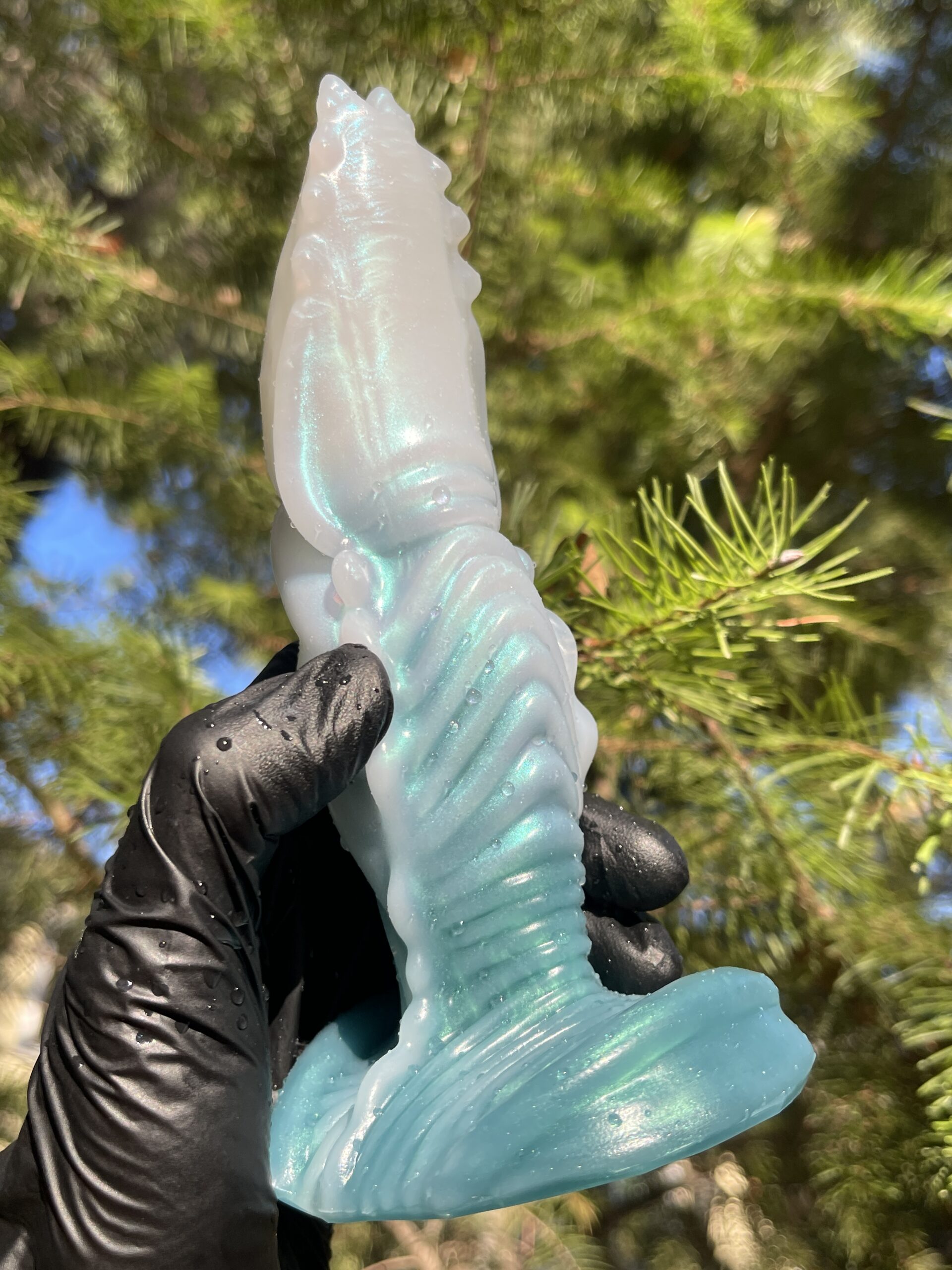 Dragon Dreamong size 7" 00-50 shore medium firmness with GLOW - Image 6