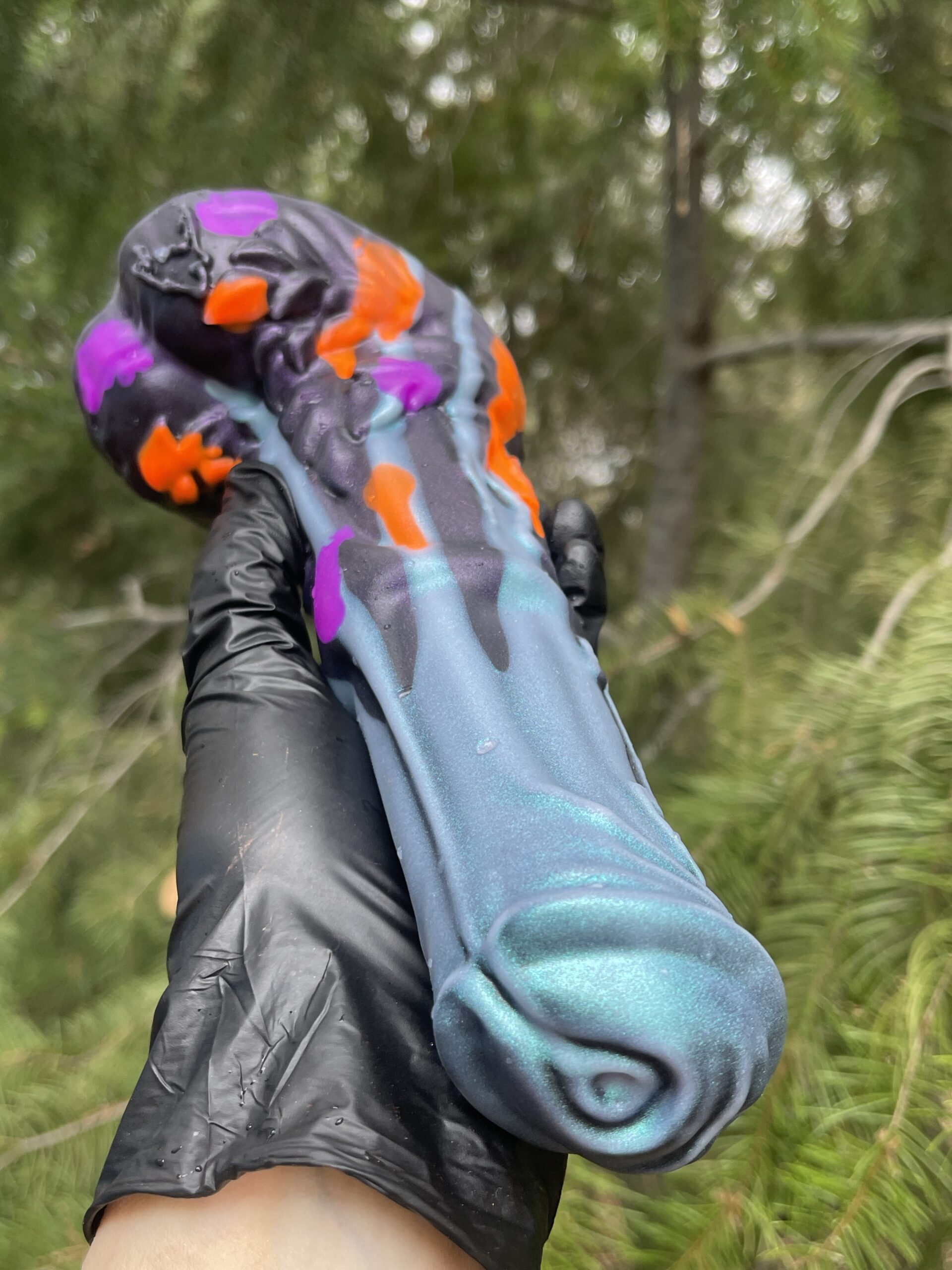 Pegasus Harvey Winged Dildo 8" – Spotted Steeds, Medium (00-50), Glow - Image 8