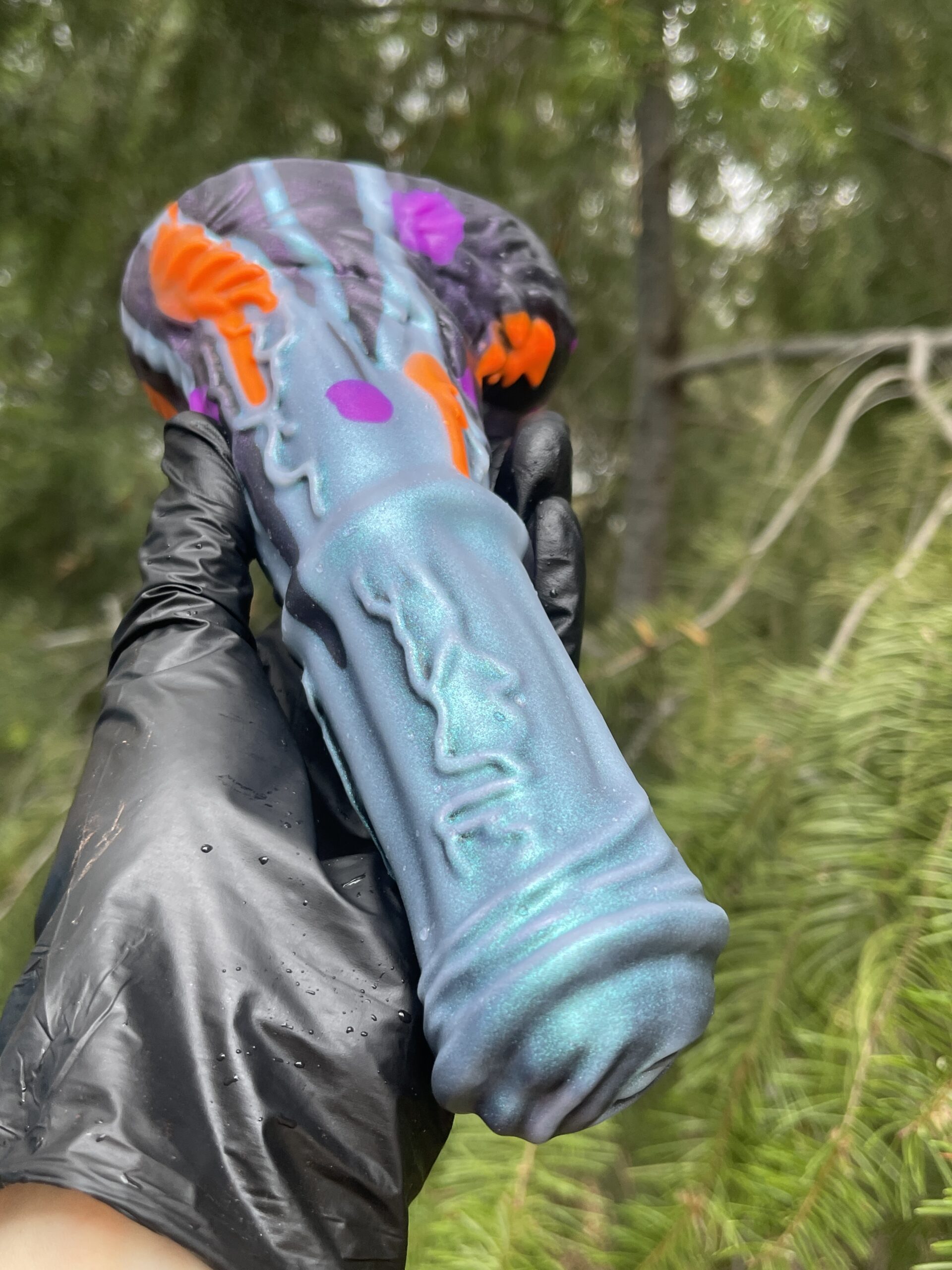 Pegasus Harvey Winged Dildo 8" – Spotted Steeds, Medium (00-50), Glow - Image 10