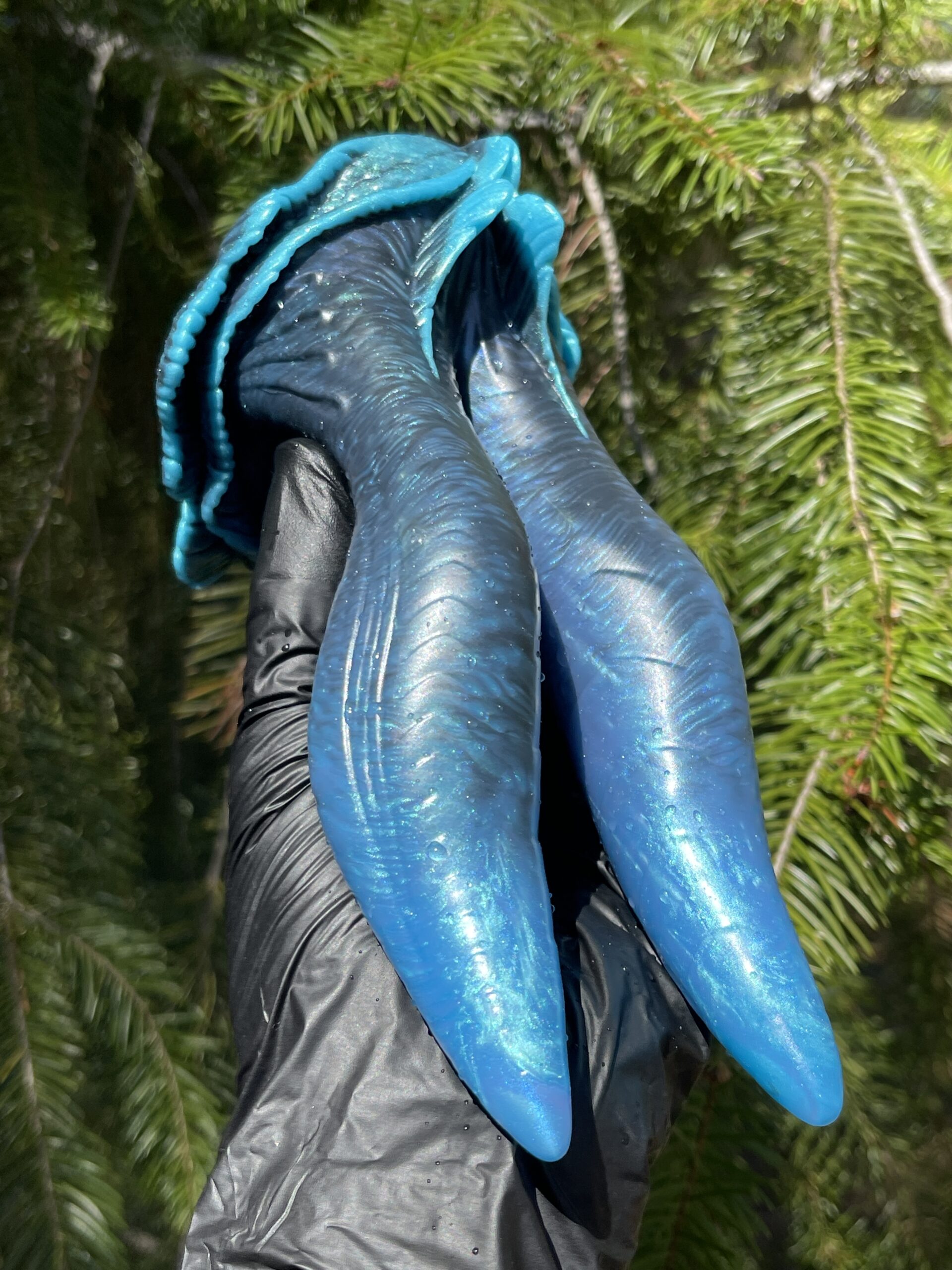 Betta-Mer mermaid fantasy dildo, 7 inch, soft, Deep-Sea blue with turquoise fins – view 4