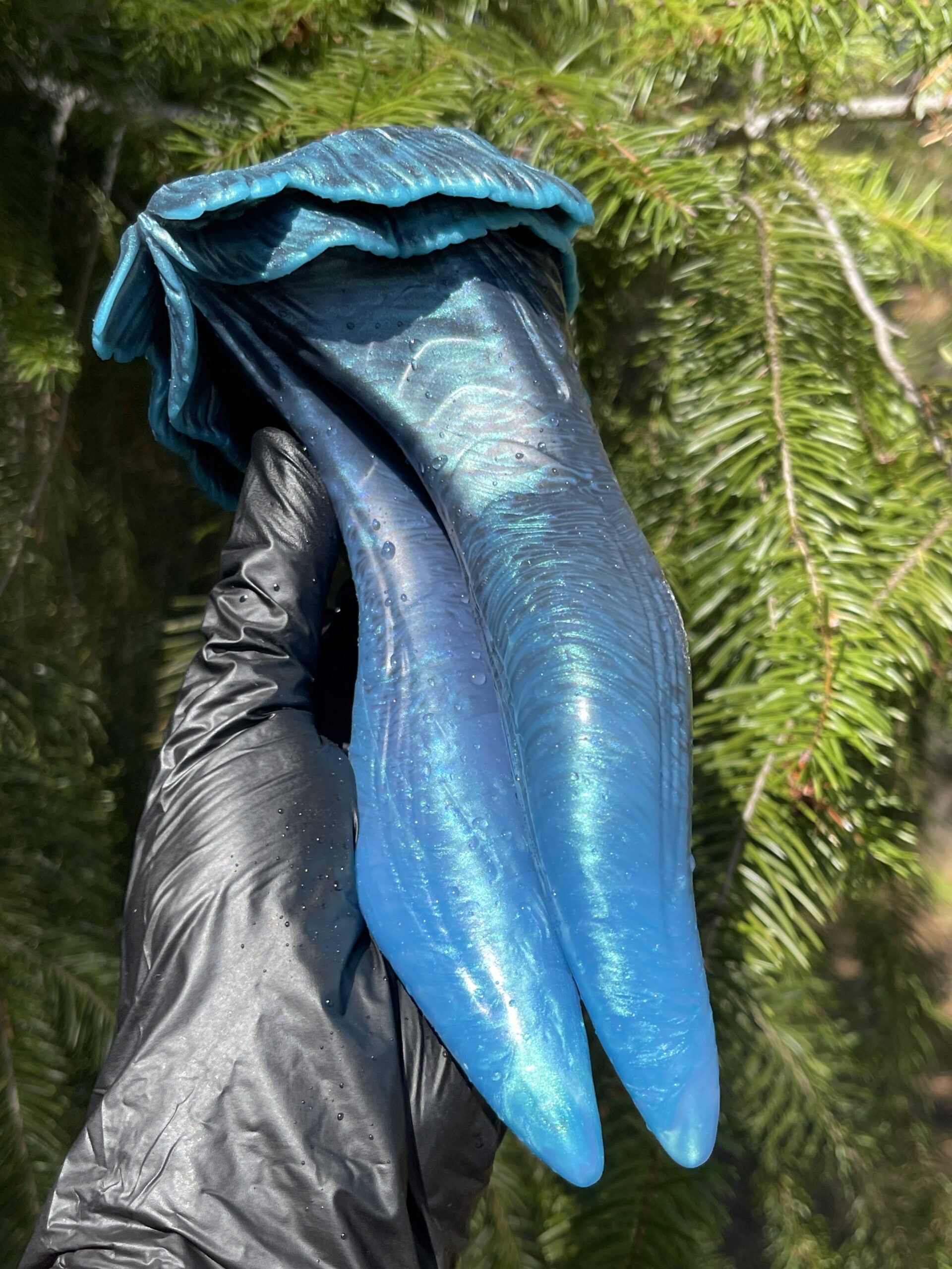 Betta-Mer mermaid fantasy dildo, 7 inch, soft, Deep-Sea blue with turquoise fins – view 5